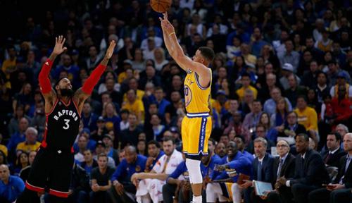 似的发展轨 似的发展轨